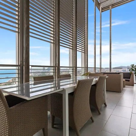 Lejlighed Penthouse With The Views!