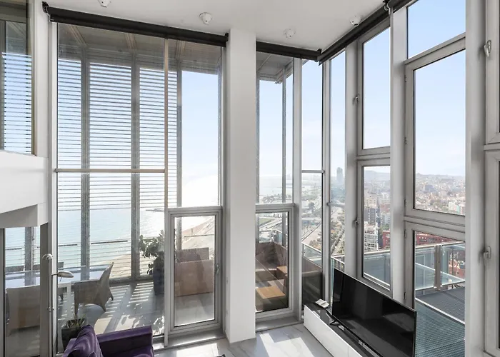 Penthouse With The Views!