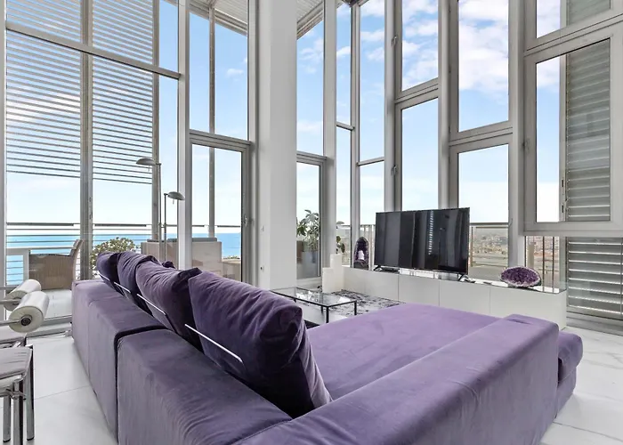 Penthouse With The Views! アパート